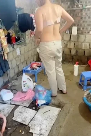 chịch Cô em dâu dâm đãng