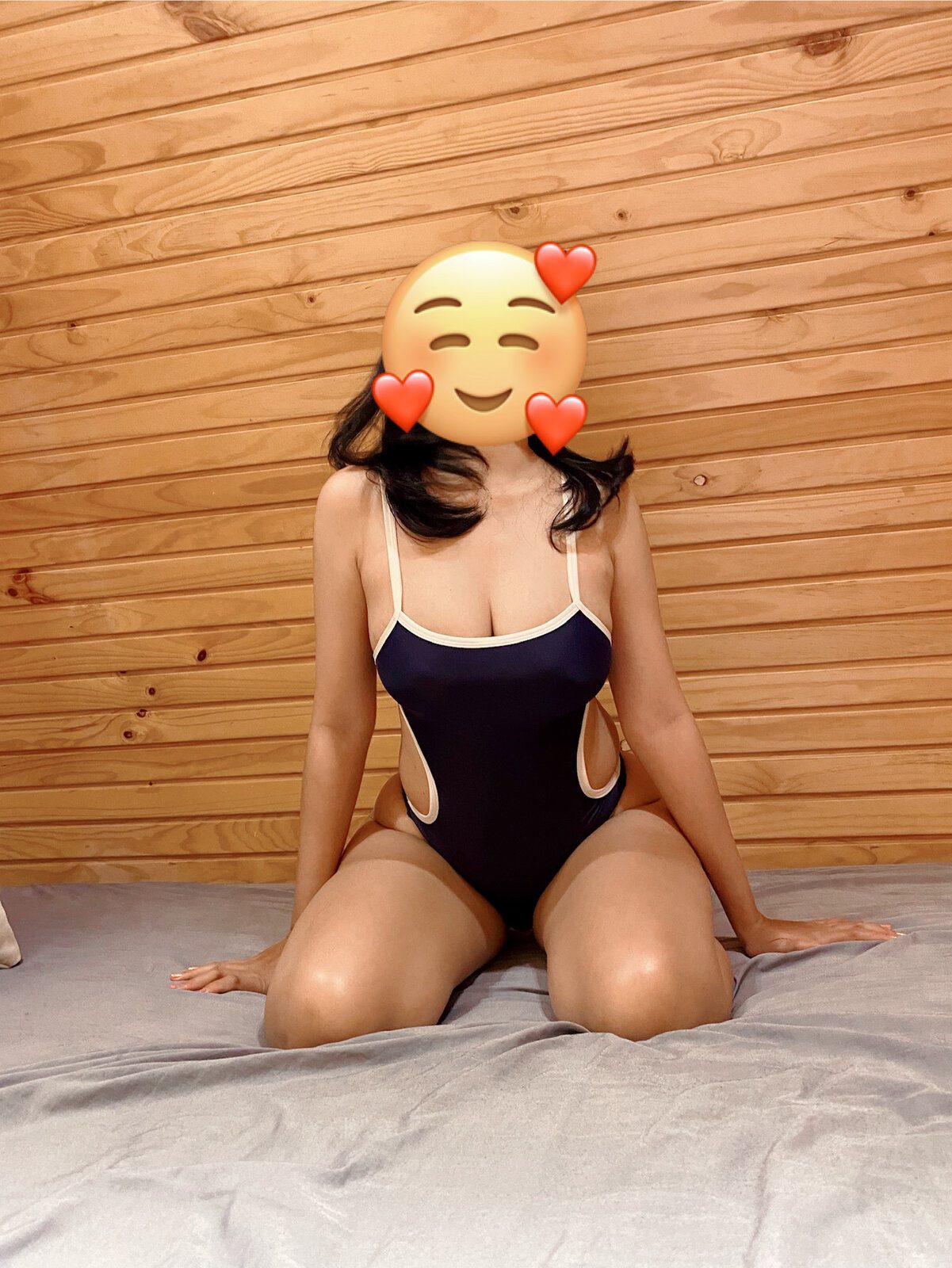 Lút cán cô người yêu trong bộ đồ bikini gợi dục