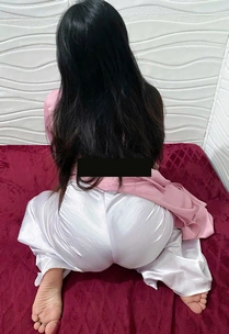Nghịch bướm cô giáo dâm loạn của tôi